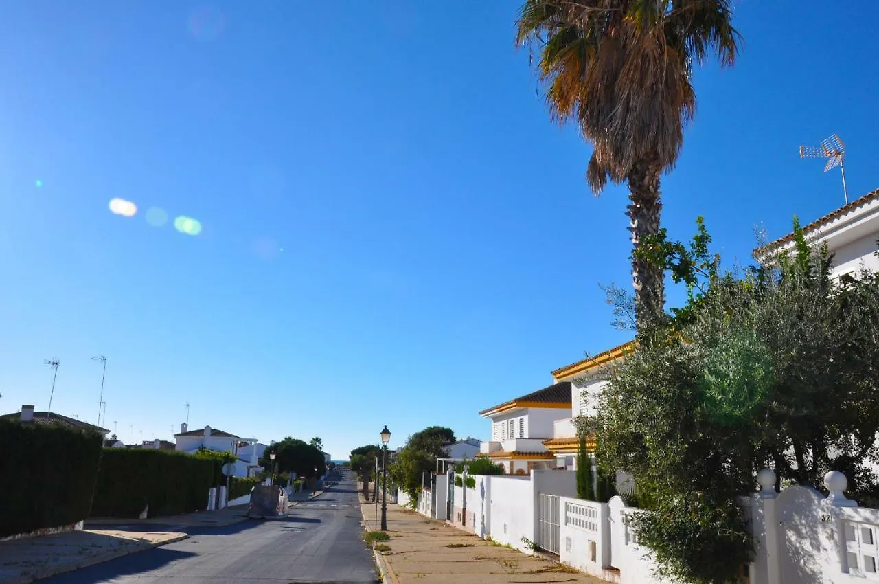 Holiday home Casa Miel Villa Islantilla Spain